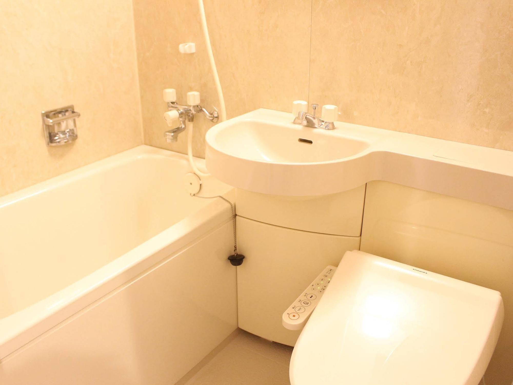 Hotel Livemax Budget Chiba Mihama Kültér fotó